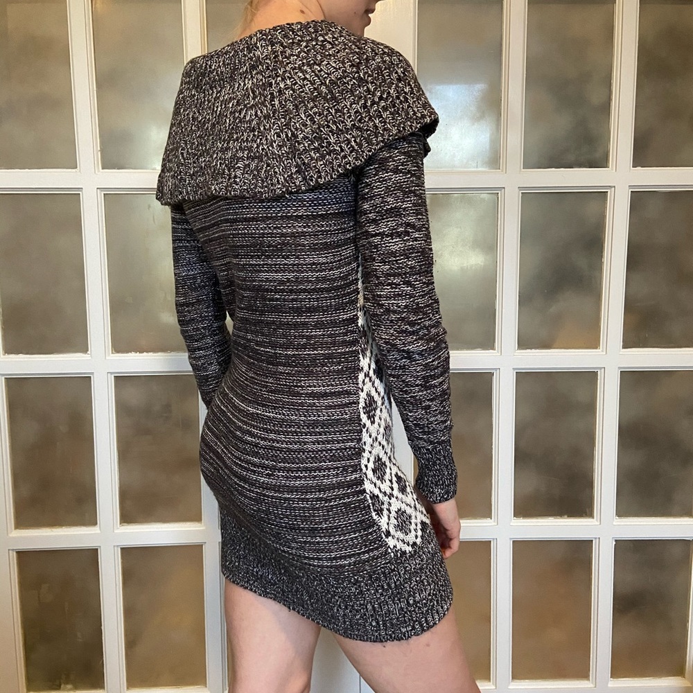 Sweater Dress - Picture 3 of 4